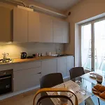 Business House Апартаменты