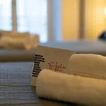 Апартаменты Business House Коста Вольпино