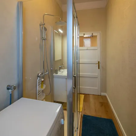 Business House Lägenhet Costa Volpino